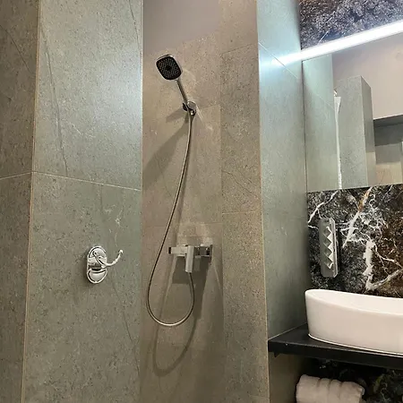 Family Residence Boutique Hotel-2